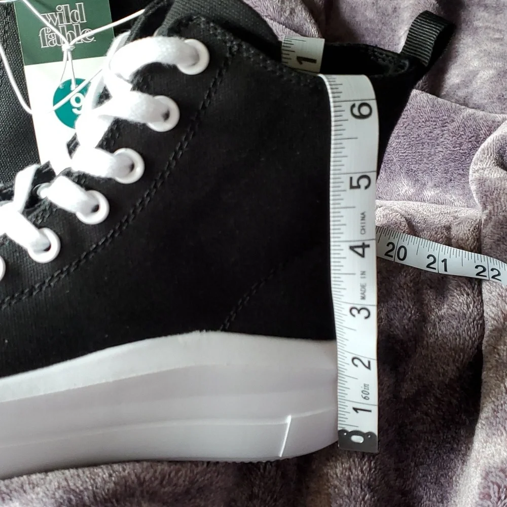 Fallon Platform High-Tops Sneakers - Picture 2 of 6